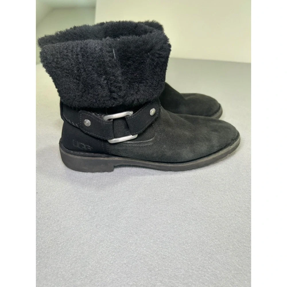 UGG Cedric Suede Ankle Boots Womens 9‎ Black Shearling Buckle Strap 1012360